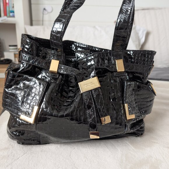 Patent leather black MK purse - Picture 4 of 5